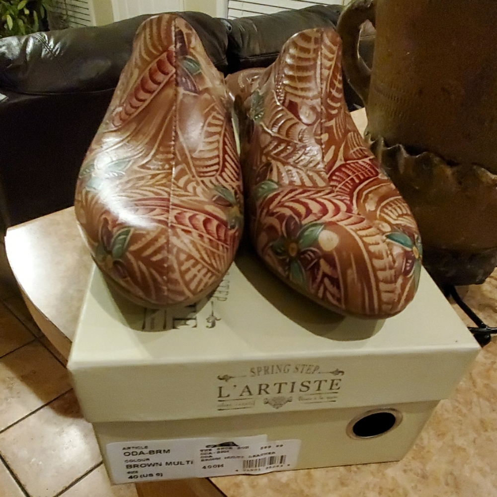 Shoes